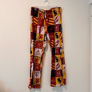 Warner Bros. Hogwarts Patchwork Sweatpants - Red, Yellow, Black
